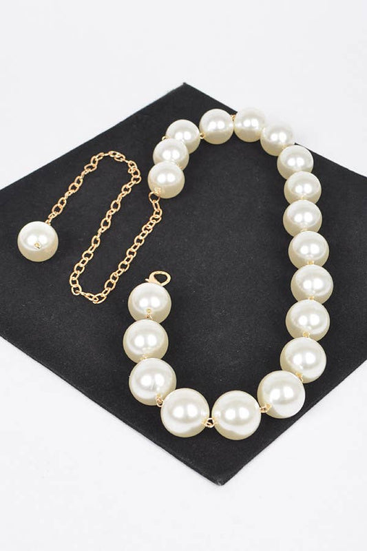 Oversized Pearl Chain Belt