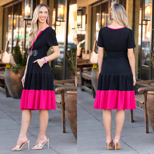 Color Block Textured Dress With Pockets