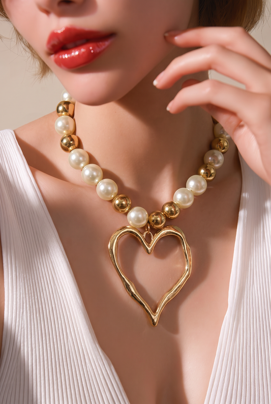 Pearl Heart Pendant Necklace
