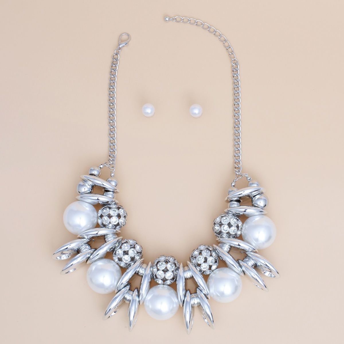 Silver Pearl Glam Bib Set